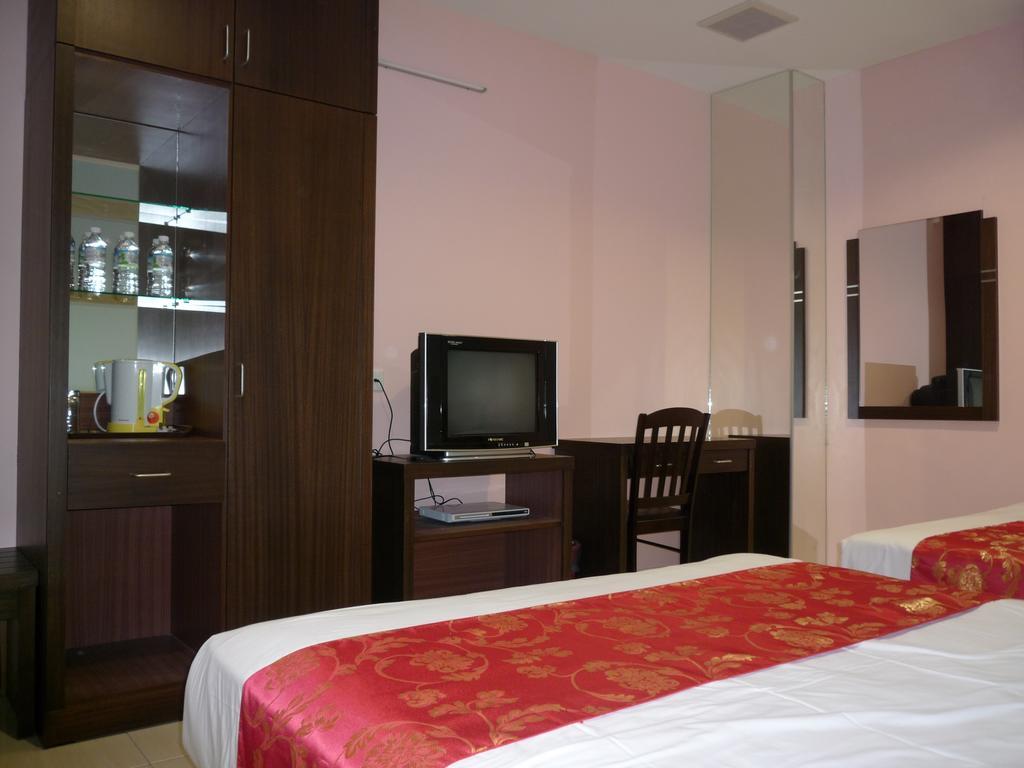 Winsons Business Inn Bukit Mertajam Exterior foto
