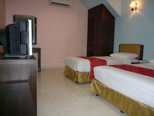 Winsons Business Inn Bukit Mertajam Exterior foto